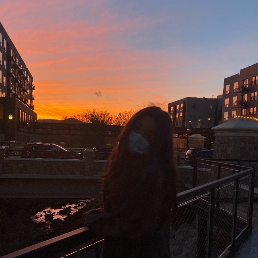 Meet your Posher, Julie